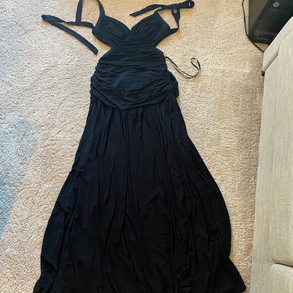 Gorgeous BCBG MaxAzria Gown SIZE LARGE - Picture 3 of 3